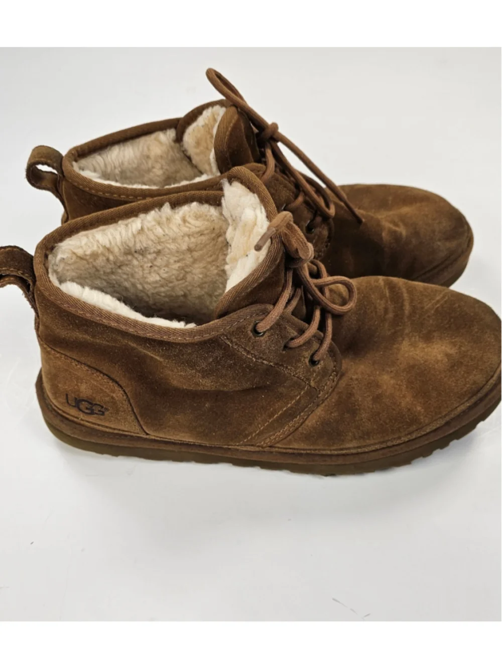 UGG Neumel Chukka Boots Mens 11 Chestnut Brown Suede Shearling Lined 3236